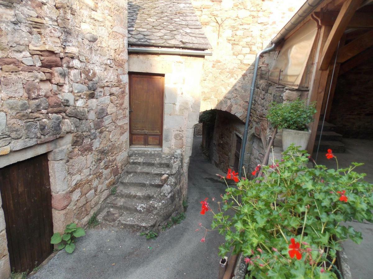 Bed and Breakfast Le Cintrium Viala-du-Tarn Esterno foto